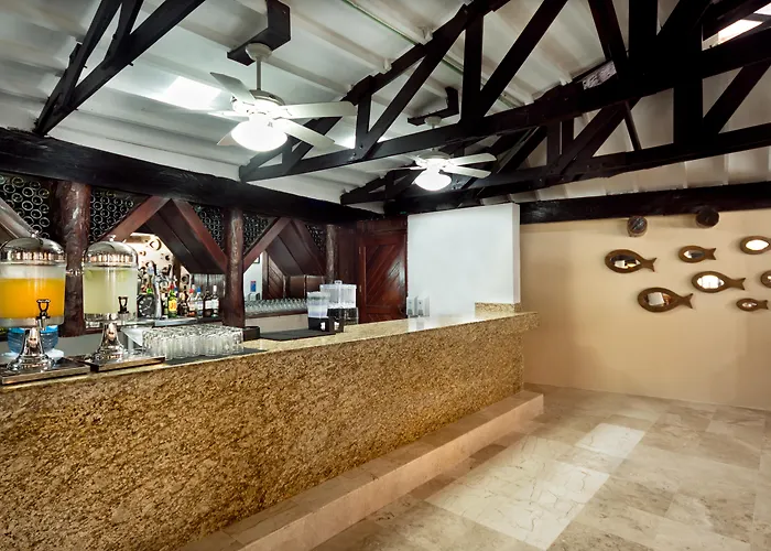 Flamingo Cancun All InclusiveResort Hotel